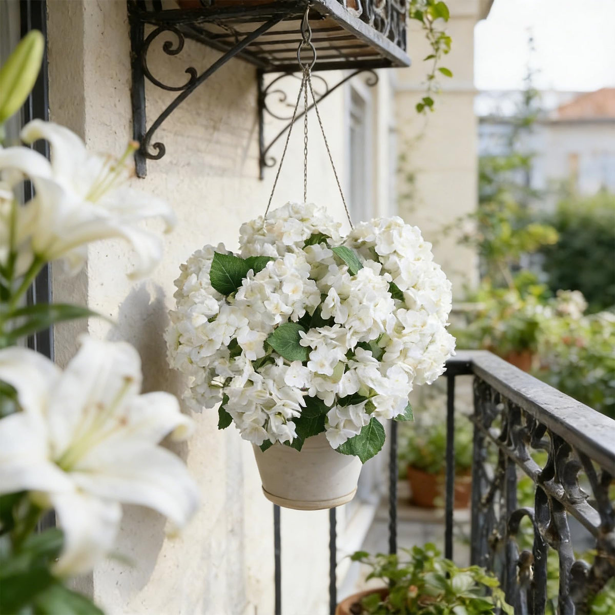 🔥Last Day 70% OFF🔥Artificial Outdoor Hydrangea Flowers With Basket- UV resistant, Waterproof, Windproof
